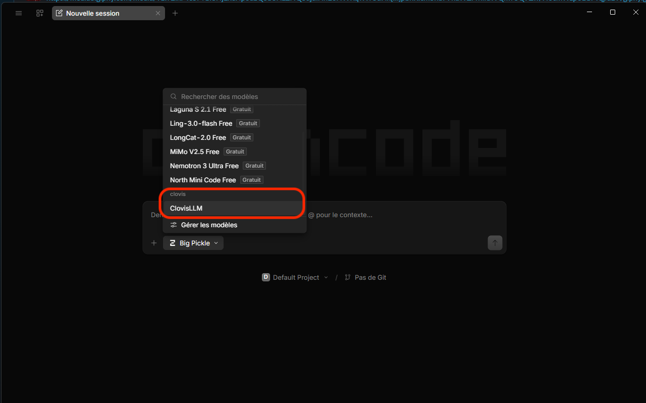 Sélection de ClovisLLM dans OpenCode Desktop